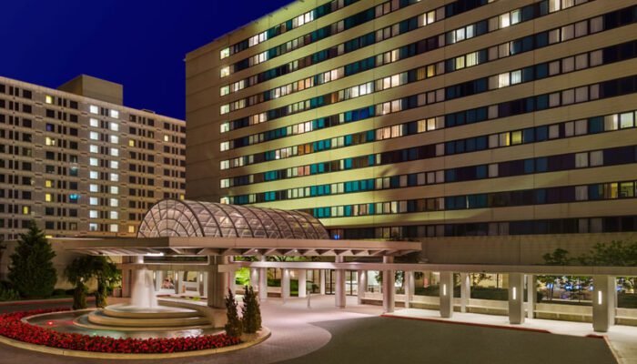 Luxury Hotels Near John F. Kennedy International Airport (JFK) for a First-Class Experience 2 0000784146 | NYC Limo Service