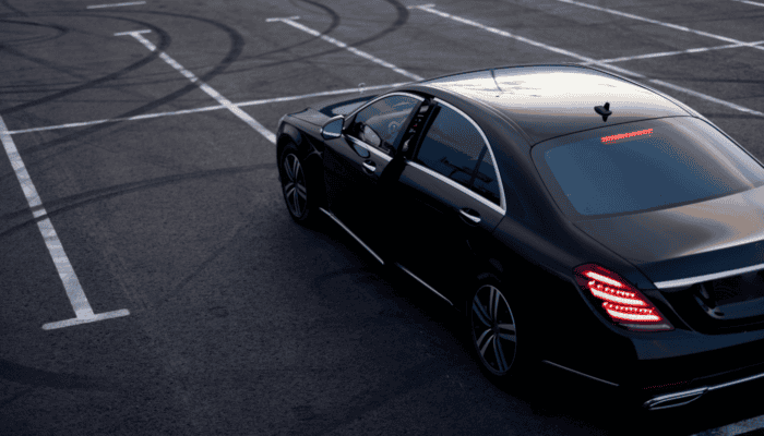 Enhance your travel joy through chauffeur car transportation system in Brisbane BlackLuxeChauffeurs 1 | NYC Limo Service