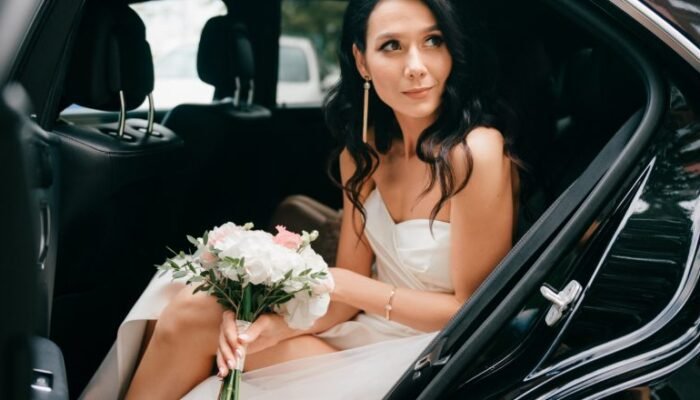 Why Wedding Limo Services Are A Must pnr0vvsp1d6xqgpccl784hgxg37sjndpswb7elimnk | NYC Limo Service
